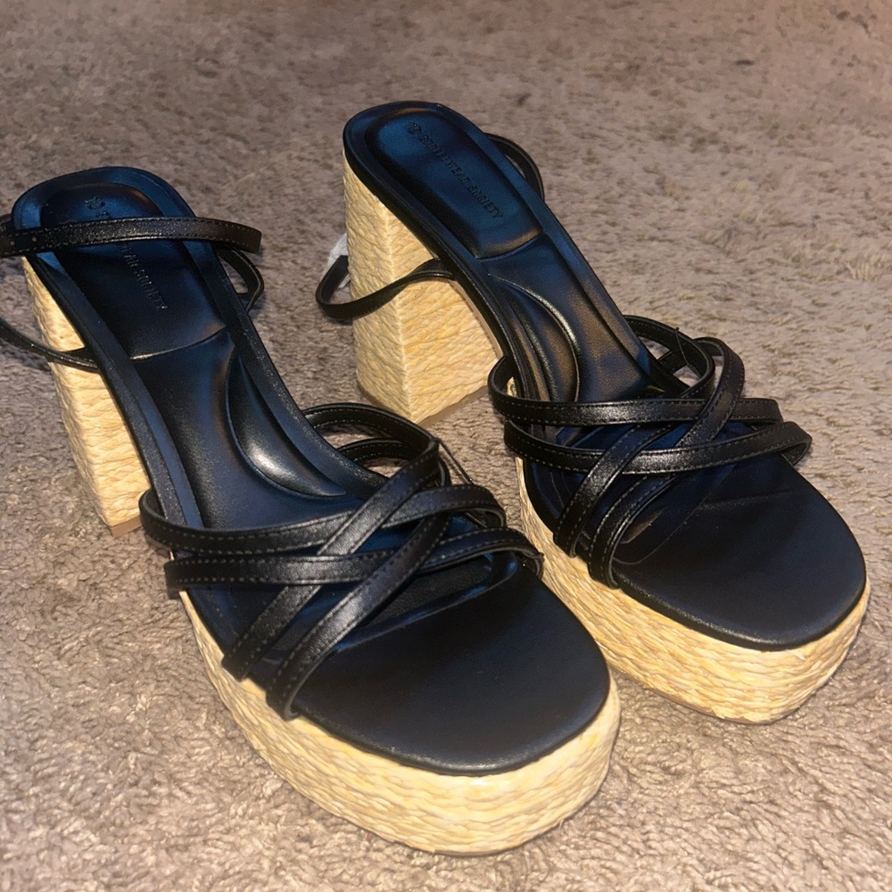 Black Strappy Platform Sandals